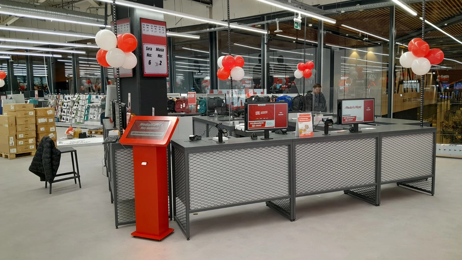 MediaMarkt Wartesystem Lösung